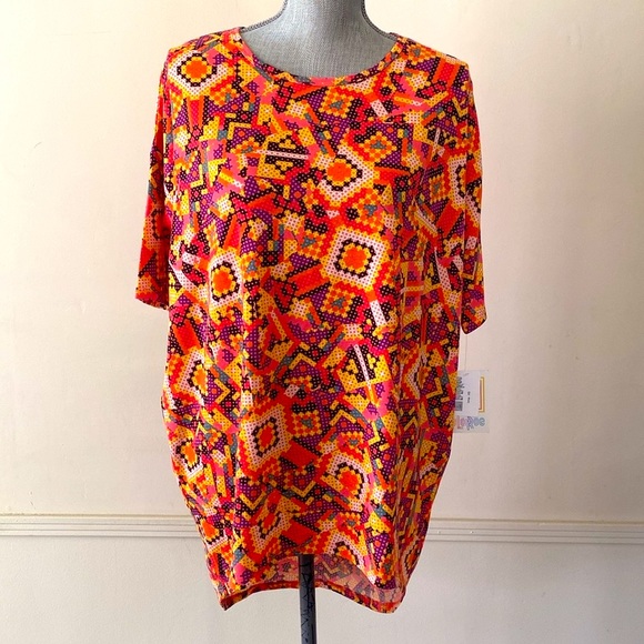 LuLaRoe “IRMA” HIGH-LOW TUNIC OVERSIZED TOP SIZE EXTRA SMALL 🌟NWT🌟 - Picture 2 of 11